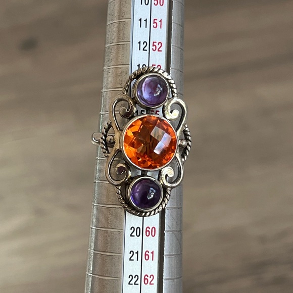 Nicky Butler One of a Kind SS Honey Quartz and Amethyst Multi Gem Scroll Ring - Picture 4 of 11